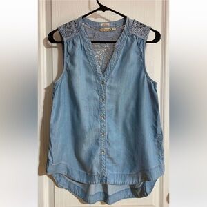 Anthropologie Holding Horses Chambray Crochet Buttoned Sleeveless Blue Top Size4
